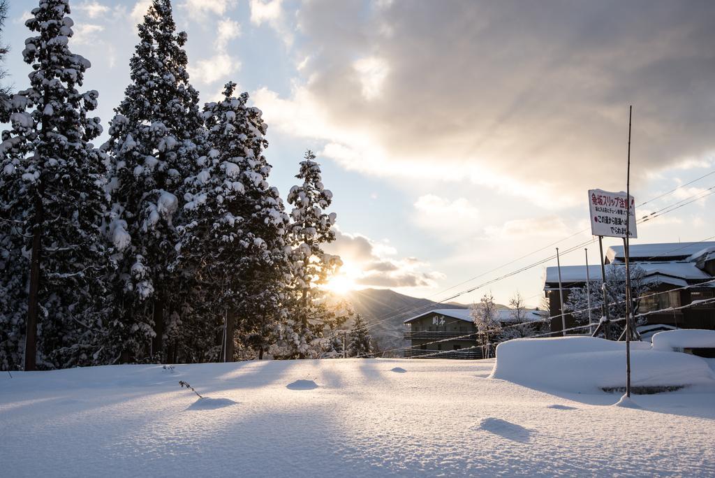 Myoko Powder Hostel Екстер'єр фото
